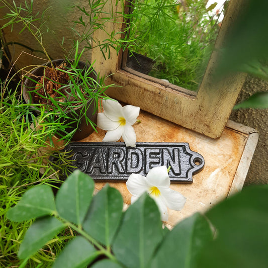 Cast Iron Sign Board: Garden