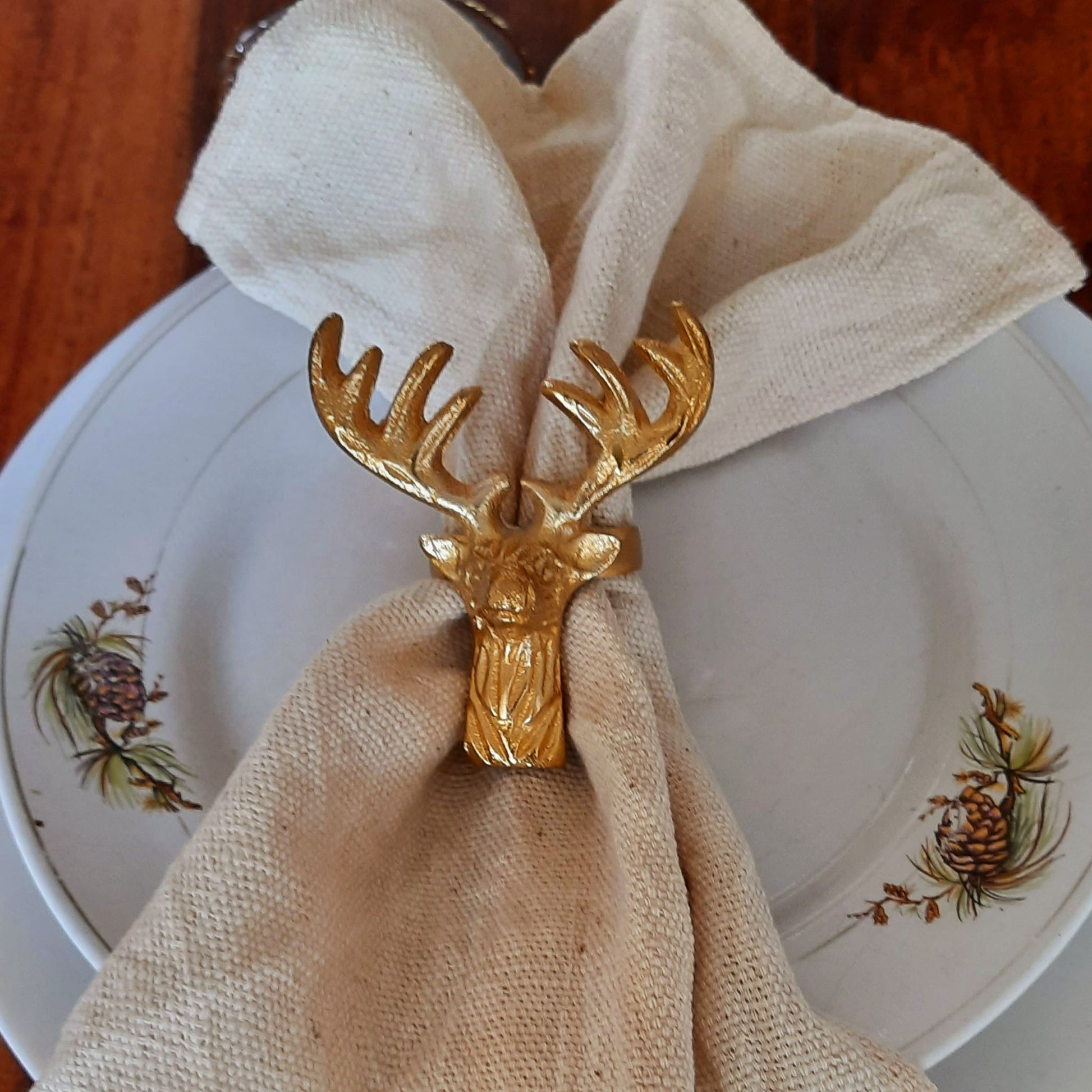 Handcrafted reindeer metal napkin ring in set of 4, christmas product india, christmas decoration product